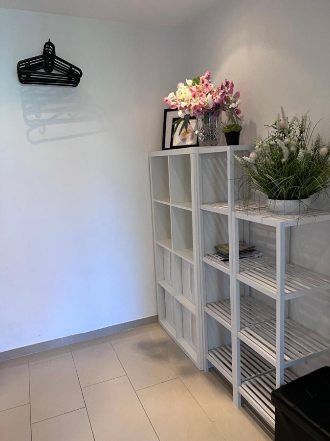 Rose No 4 Apartment ฟรีดริชส์ฮาเฟน ภายนอก รูปภาพ